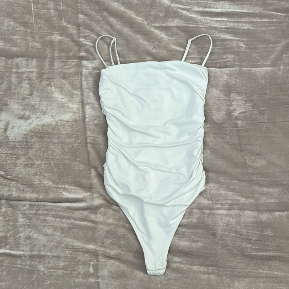Babaton Contour Ruched Bodysuit Women’s 2XS